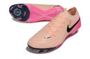 Chuteira Nike Phantom GX II FG - Rosa e Preta - Pack Prism
