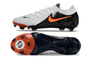 Chuteira Nike Phantom GX II FG - Branca, Preta e Laranja