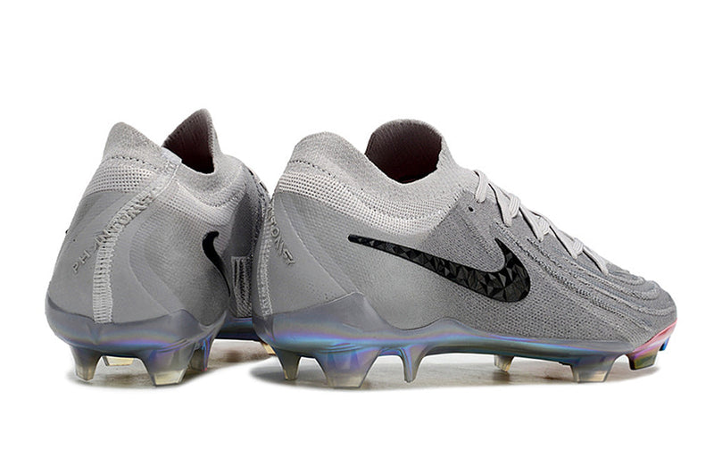 Chuteira Nike Phantom GX II Edição Especial FG - Cinza