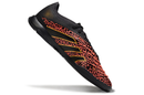 Chuteira Futsal Adidas Predator Elite nas cores preta, laranja e dourada, ideal para jogos em quadra.