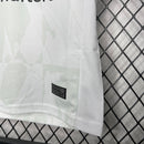 Conjunto Infantil Liverpool away 24/25