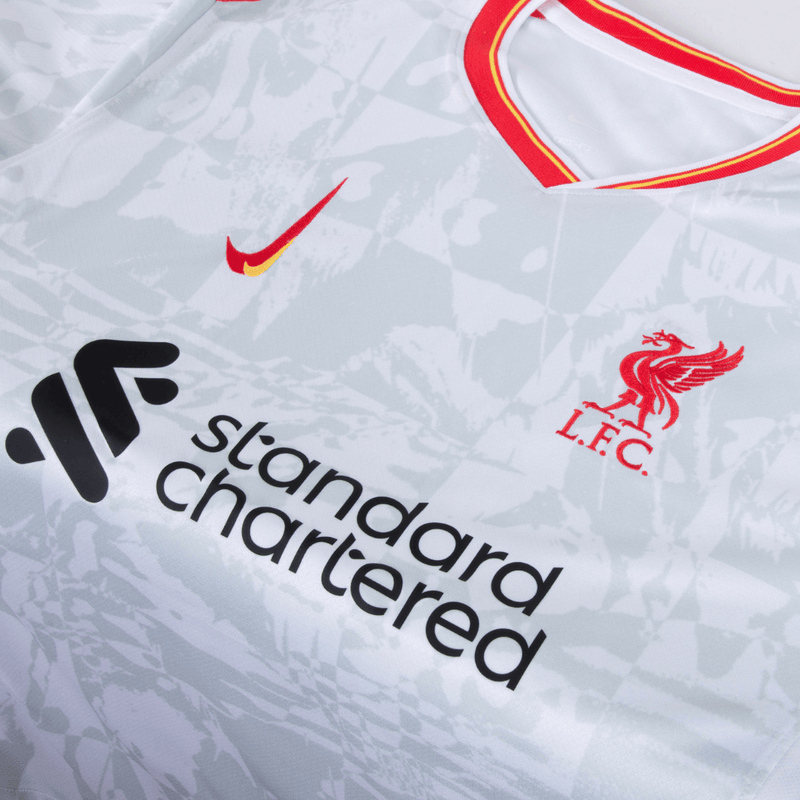 Liverpool third 24/25 - Virgil