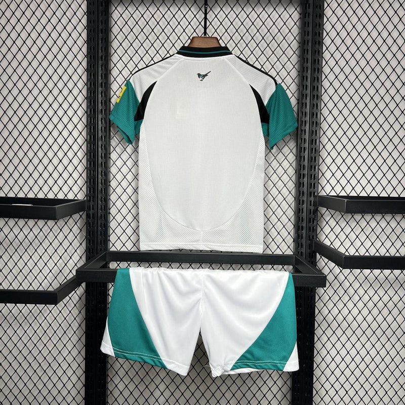 Conjunto Infantil Newcastle third 24/25