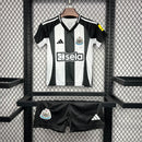 Conjunto Infantil Newcastle home 24/25