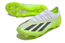 Chuteira Adidas X Crazyfast FG Elite .1 Verde com design inovador e sola FG para desempenho em campos.