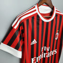 Camisa AC Milan Away 11/12 Retro Vermelha com listras pretas, estilo olímpico, da Adidas.