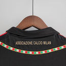 Detalhe do verso da camisa AC Milan Away 11/12 Retro Olympic com o nome ASSOCIAZIONE CALCIO MILAN.