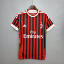 Camisa AC Milan Away 11/12 Retro Red Olympic com listras vermelhas e pretas, patrocinada pela Fly Emirates.