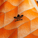 Camisola Holanda home 88/89 Retro com detalhe em laranja e logo da adidas