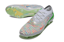 Chuteira Nike Phantom 6 Elite FG Branca e Dourada "EA FC"