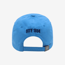 Boné Manchester City - azul claro, vista traseira mostrando opção de ajuste e detalhe em bordado.