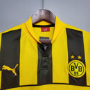 Camisa Borussia Dortmund Home 12/13 Retro com detalhes em amarelo e preto, logo Puma e BVB 09.