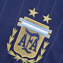 Logotipo da Camisola Argentina Away 06/07 Retro com detalhes em dourado e azul.