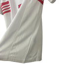 Camisola Benfica Alternativa 97/98 em tecido branco e detalhes em vermelho, ideal para torcedores.
