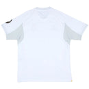 Camisola principal Real Madrid 2025-26 Adidas branca com detalhes amarelos, cinzentos e pretos, escudo oficial no peito e tecnologia HEAT.RDY.