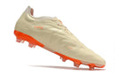 Chuteira Adidas Copa Pure+ FG Laranja em destaque, ideal para desempenho e conforto em campo.