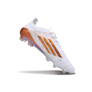 Chuteira Adidas F50 Elite FG Branca e Dourada "Mo Salah" com design icônico em branco e dourado.