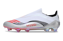 Chuteira Adidas F50 FG Elite Branca Ed. Especial "Messi" com design inovador e cores vibrantes para desempenho em campo.