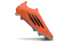 Chuteira Adidas F50 FG Elite Laranja e Preta com design moderno e cores vibrantes para alto desempenho em campo.