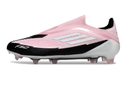 Chuteira Adidas F50 FG Elite Cinza e Preta lateral em destaque com design moderno e cores vibrantes.