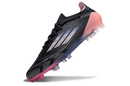 Chuteira Adidas F50 FG Elite Preta e Azul com design moderno para máximo desempenho em campo.