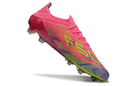 Chuteira Adidas F50 FG Elite Rosa destacando seu design inovador e cores vibrantes, ideal para desempenho em campo.