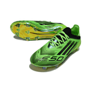 Chuteira Adidas F50 FG Elite Sparkfusion Verde e Preta em destaque, ideal para desempenho em campo e estilo.