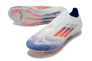 Chuteira Adidas F50 LL FG - Branca, Laranja e Azul com design moderno e tecnologia para futebol.