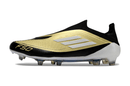 Chuteira Adidas F50 LL FG - Dourada e Branca com design inovador e tecnologia de ponta para performance em campo.