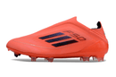 Chuteira Adidas F50 LL FG - Laranja e Preta com design leve e performance aprimorada para jogadores