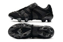 Chuteira Adidas Predator Accelerator FG - Preta com design preto, vista lateral e inferior, ideal para gramado.