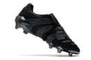 Chuteira Adidas Predator Accelerator FG - Preta em preto, ideal para performance em campo.