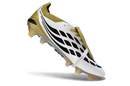 Chuteira Adidas Predator Elite FG 26 - Branca, Vermelha e Preta com design moderno e tecnologia avançada.