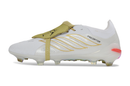Chuteira Adidas Predator Elite FG 26 - Ed. "Zidane" em Verde e Branca, tecnologia Controlskin para controle de bola.