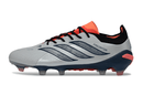 Chuteira Adidas Predator Elite FG 26 - "Finishers Steel" em vista lateral, destacando design inovador e desempenho.