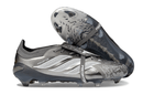 Chuteira Adidas Predator Elite FG 26 - "Finishers Steel" Prateada com detalhes tecnológicos e design sofisticado.