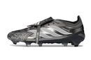 Chuteira Adidas Predator Elite FG 26 - "Finishers Steel" Prateada com design sofisticado e tecnologia de ponta.