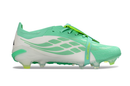 Chuteira Adidas Predator Elite FG 26 - Verde e Branca com design aerodinâmico e tecnologia Controlskin.