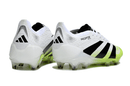 Chuteira Adidas Predator Elite FG - Branca e Amarela com design moderno e funcionalidade para futebol.