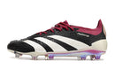 Chuteira Adidas Predator Elite FG - Branca e Preta com design clássico e elegante para desempenho em campo.