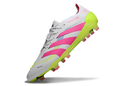 Chuteira Adidas Predator Elite FG - Branca, Rosa e Amarela com design vibrante e sola para campo.