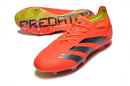 Chuteira Adidas Predator Elite FG - Laranja e Cinza com design vibrante e tecnologia avançada.