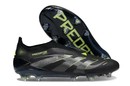 Chuteira Adidas Predator Elite FG LL - Preta e Amarela com design moderno e tecnologia para desempenho em campo.