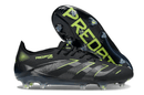 Chuteira Adidas Predator Elite FG - Preta e Amarela com design arrojado e tecnologia de ponta para performance no futebol.