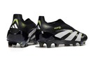 Chuteira Adidas Predator Elite FG - Preta e Amarela com design moderno e tecnologia avançada para desempenho no campo.