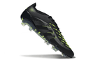 Chuteira Adidas Predator Elite FG - Preta e Amarela em ângulo, destacando design e tecnologia para futebol.