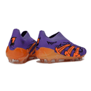 Chuteira Adidas Predator LL 30 Elite FG "Raphinha" com design roxo e laranja para performance em campo.