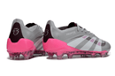 Chuteira Adidas Predator Elite FG - Rosa Ed. "Bellingham" com design exclusivo e detalhes em rosa.