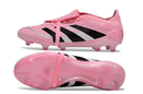 Chuteira Adidas Predator Elite FG - Rosa, design vibrante rosa e preto, ideal para desempenho em gramados naturais.