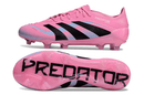 Chuteira Adidas Predator Elite FG - Rosa e Preta, com design moderno e sola FG para campos naturais.